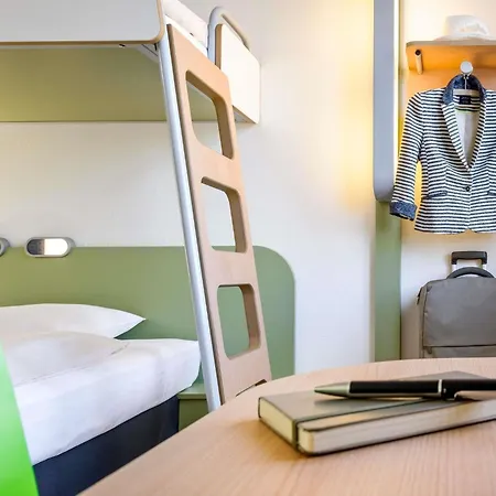 Ibis Budget Am Innenhafen Duisburg
