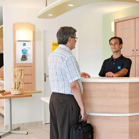 Ibis Budget Am Innenhafen *