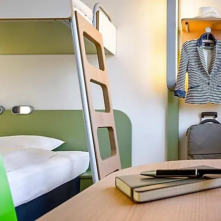 Ibis Budget Am Innenhafen מלון דיסבורג