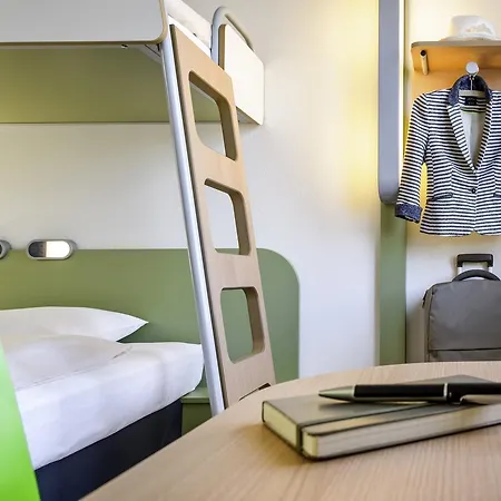 Ibis Budget Am Innenhafen 호텔 *