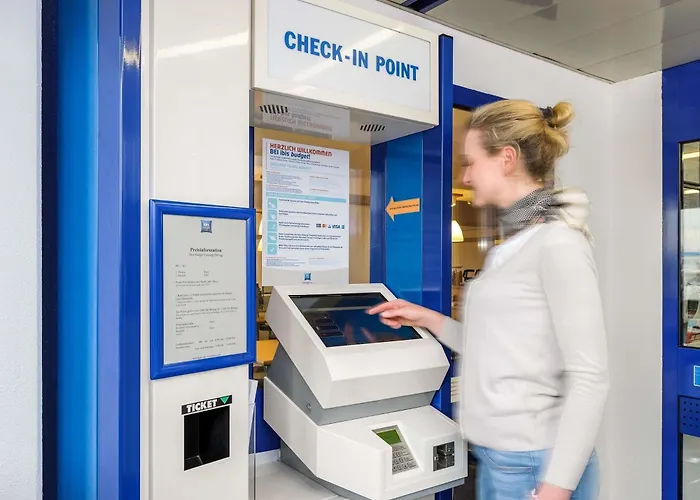 Ibis Budget Am Innenhafen Hotel *