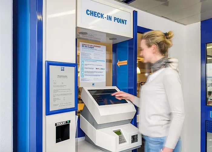 Hotel Ibis Budget Am Innenhafen *